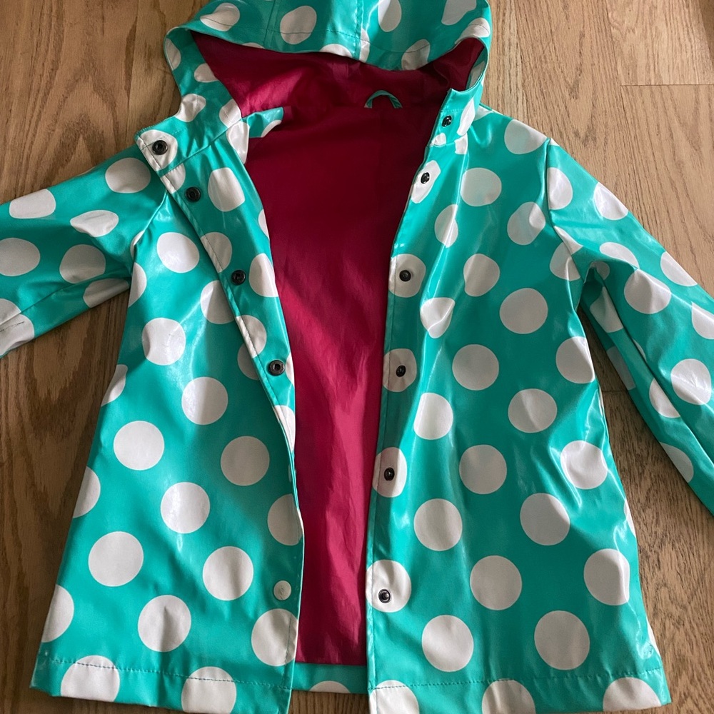 Rain jacket for size 6/7
